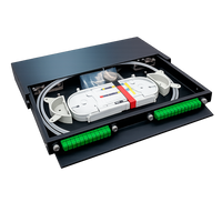 Cabecera de Rack 24 FO SC/APC 1U 19" con 24 Coplas SC/APC y Accesorios Incluidos – Vista frontal panel Casher Group Chile 1