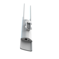 Access Point exterior Ruijie RG-RAP52-OD, vista inferior con puerto Ethernet PoE y botón Reset – Casher Group Chile 4