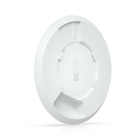 AP UniFi U7-LR – Vista inferior puerto 2,5GbE RJ45 y sistema montaje placa incluida Casher Group Chile 2